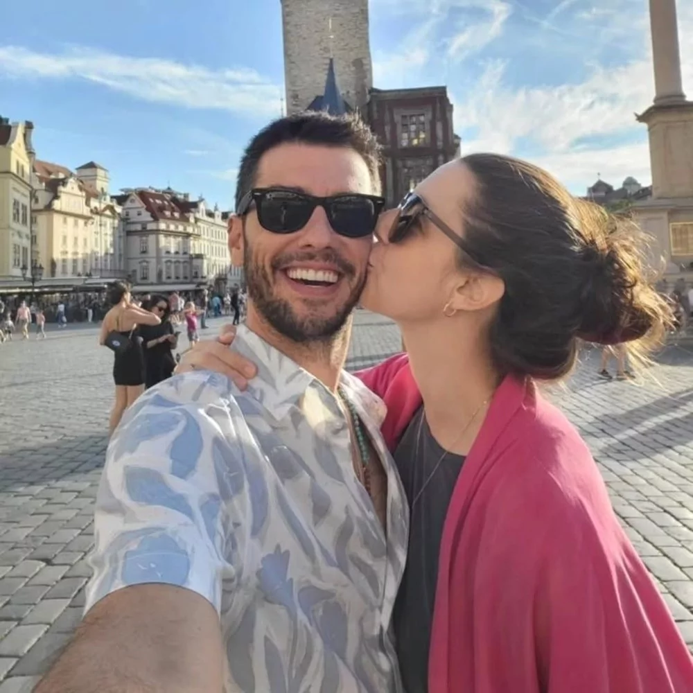 Melis Birkan'dan Uras Aydın'a: İyi ki doğmuşsun da benim kocam olmuşsun