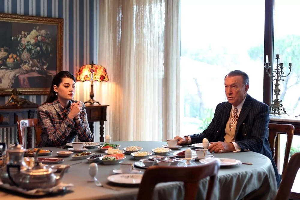 Sen Ağlama İstanbul 4. bölümde neler yaşanacak? Şehrazat'ın en zor gecesi