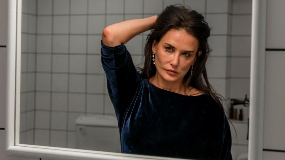 Demi Moore, 45 yıllık kariyerinde ilk kez ödül aldı