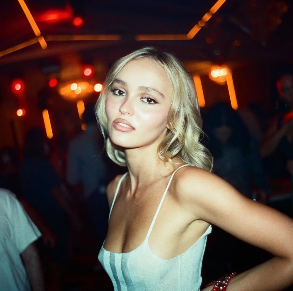 Lily-Rose Depp eleştirilen dizisini savundu