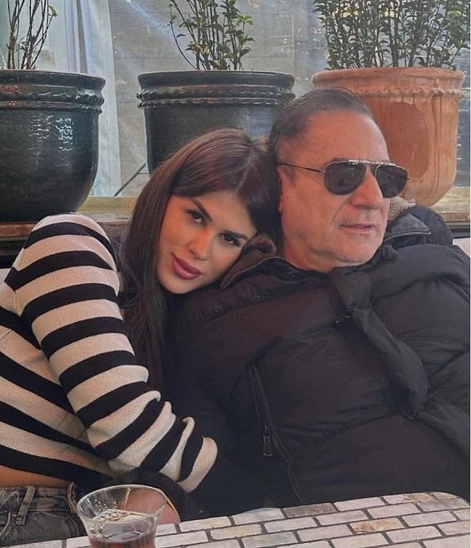 Mehmet Ali Erbil'in, 40 yaş küçük eski sevgilisinden cinsellik itirafı!