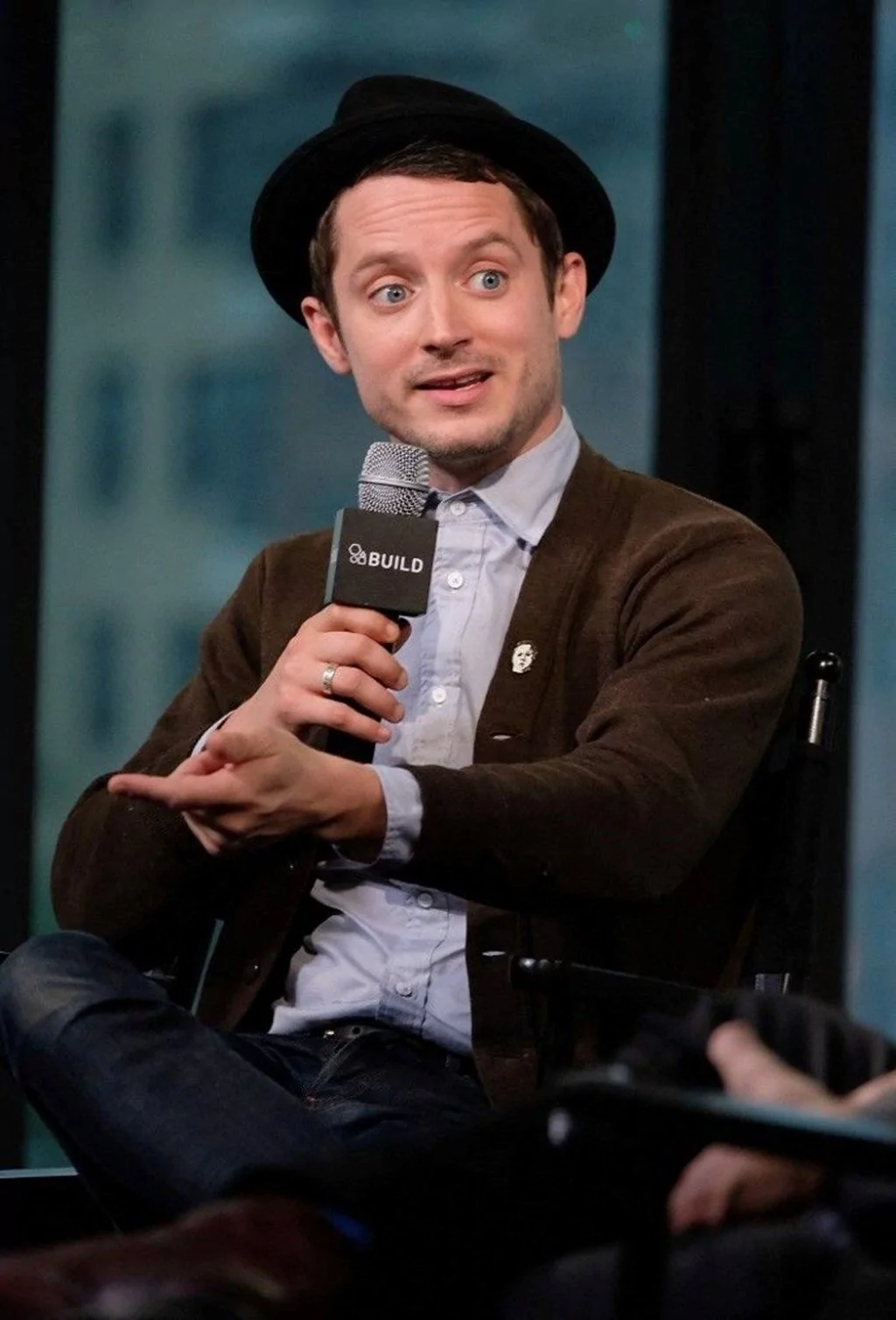 Frodo sessiz sedasız evlendi! Yüzüğü kime verdi?