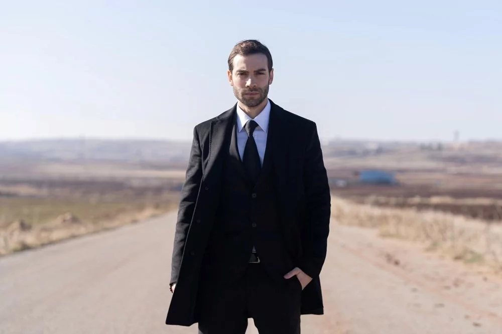 Burak Berkay Akgül, Sahipsizler dizisine dahil oldu