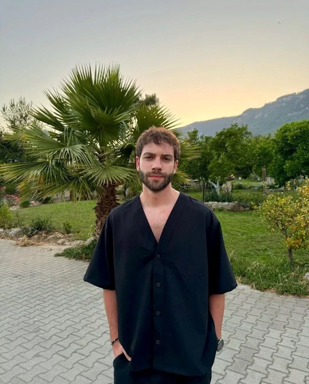 Burak Berkay Akgül, Sahipsizler dizisine dahil oldu