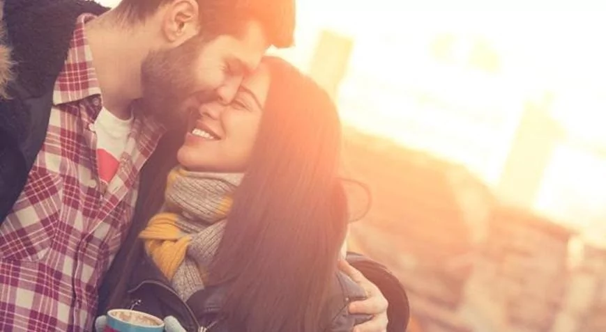 Aşkı canlı tutmanın 9 yolu