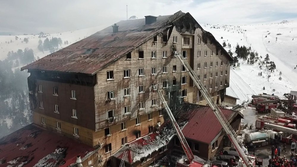 Bolu Kartalkaya'daki otel yangını neden ve nasıl çıktı? Grand Kartal Oteli'nde yangın nasıl başladı, sebebi neydi?
