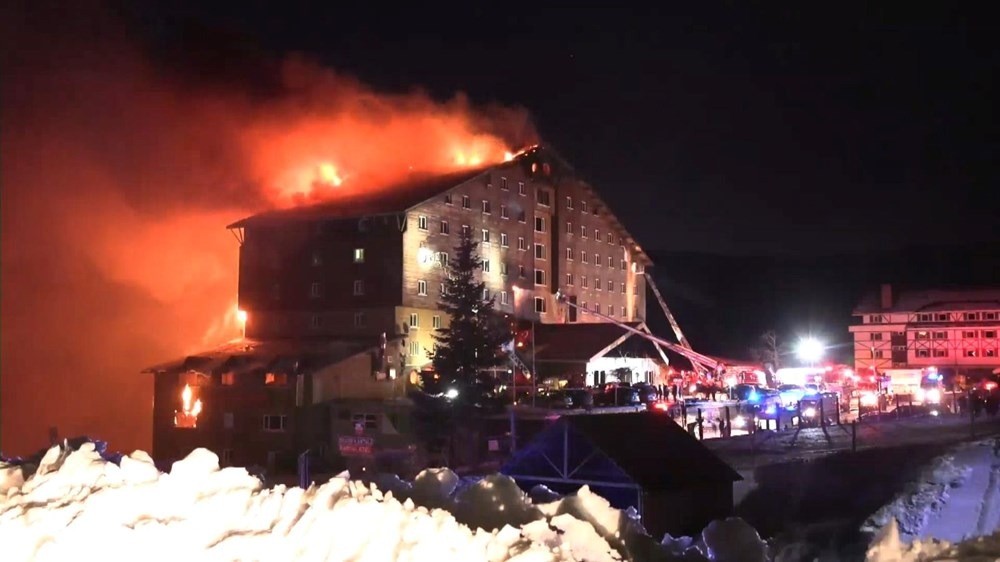 Bolu Kartalkaya'daki otel yangını neden ve nasıl çıktı? Grand Kartal Oteli'nde yangın nasıl başladı, sebebi neydi?