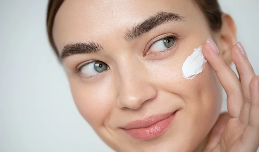 Yüz nemlendiricisi seçerken nelere dikkat etmeliyiz?