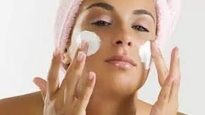 Yüz nemlendiricisi seçerken nelere dikkat etmeliyiz?