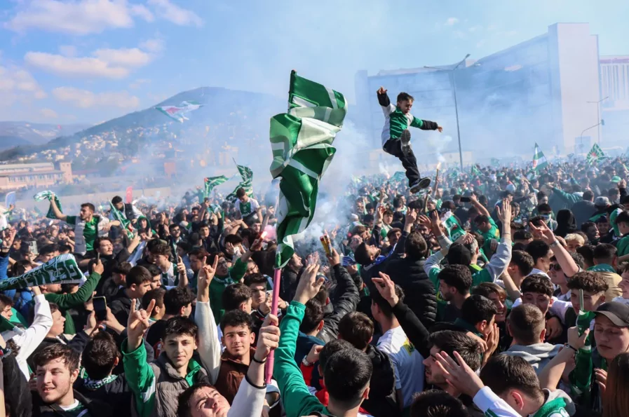 Bursa'dan şampiyonluk manzaraları!