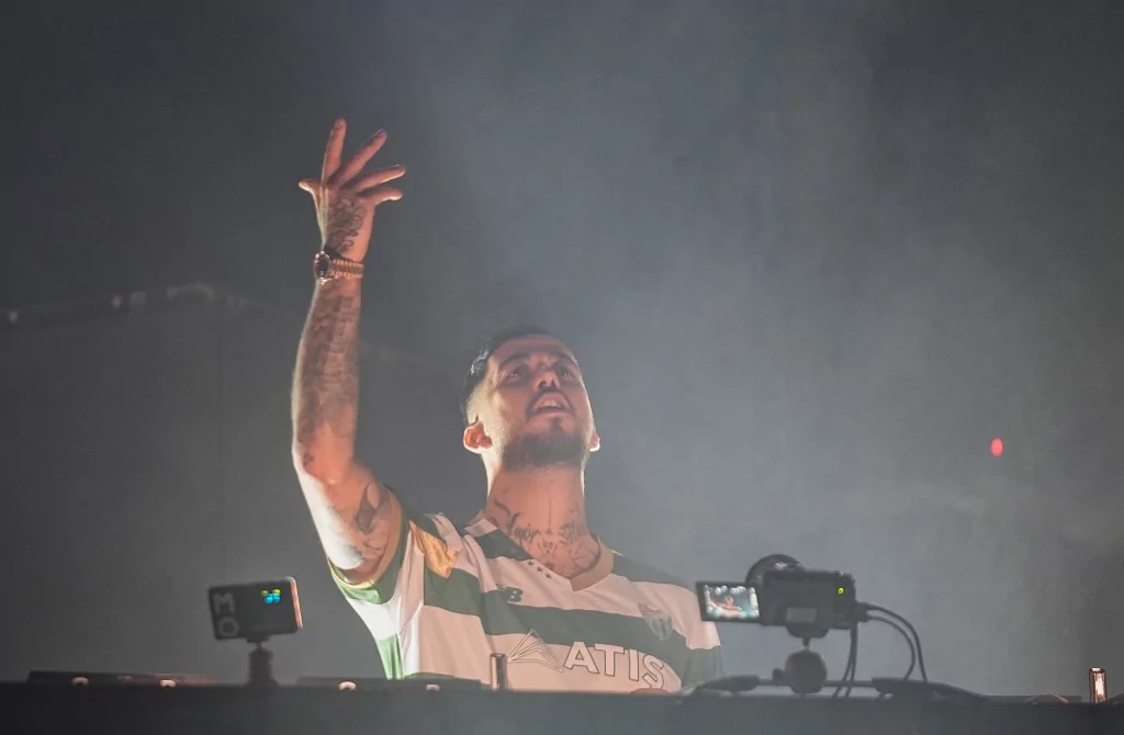 Bursasporlulardan Mahmut Orhan'a yoğun ilgi!