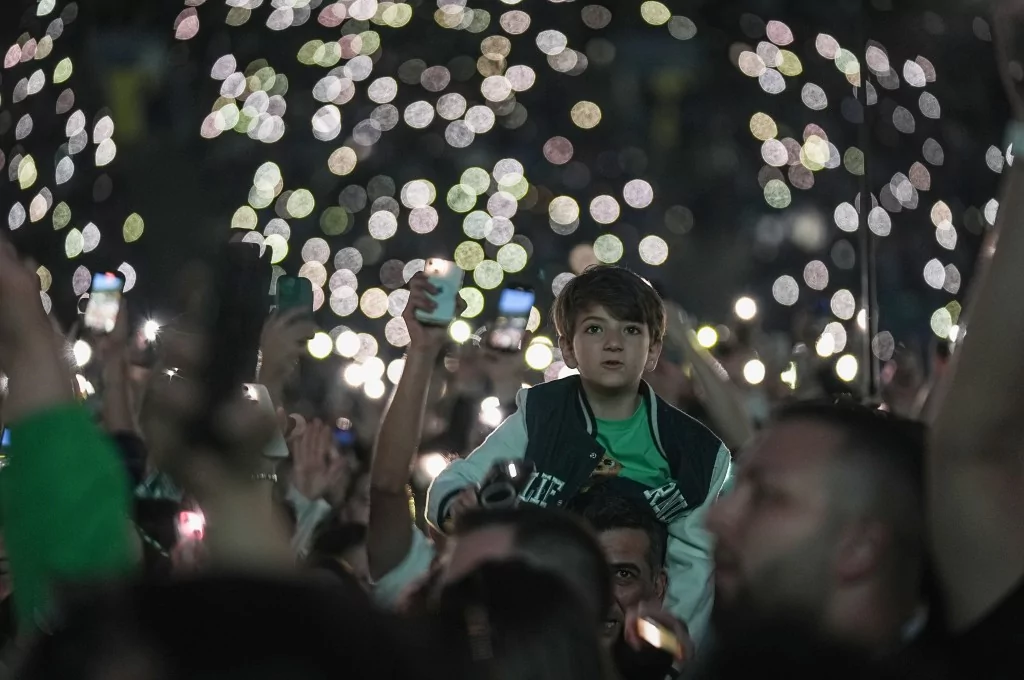 Bursasporlulardan Mahmut Orhan'a yoğun ilgi!