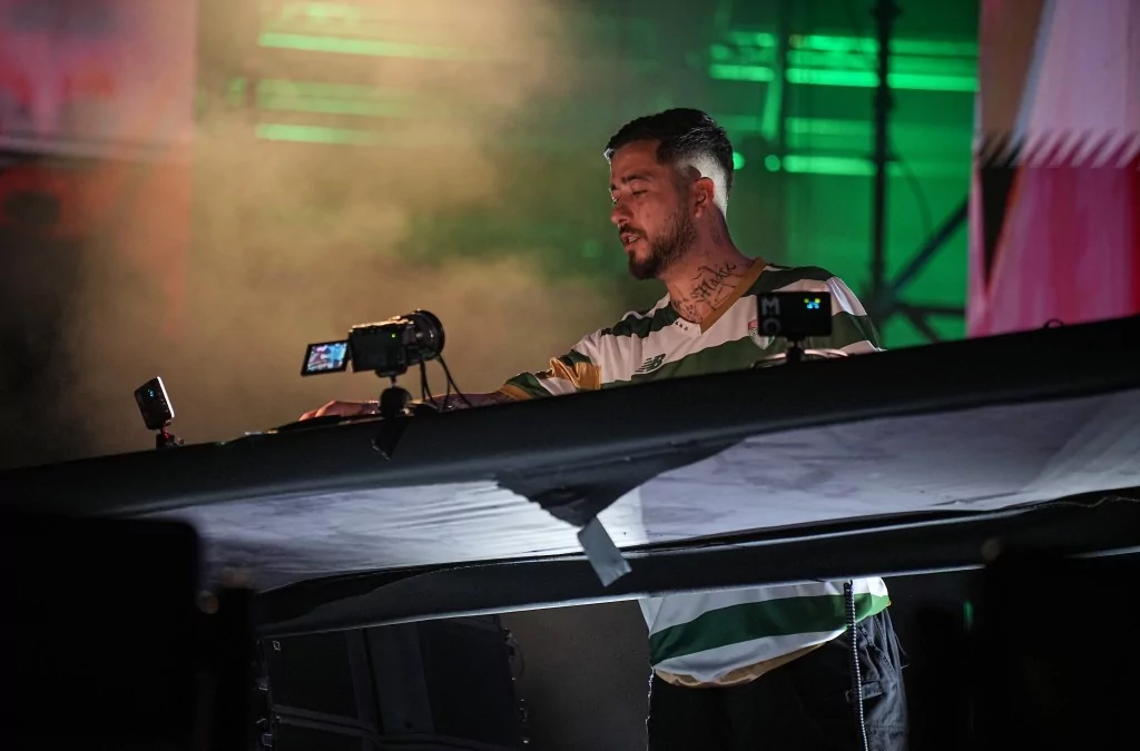 Bursasporlulardan Mahmut Orhan'a yoğun ilgi!