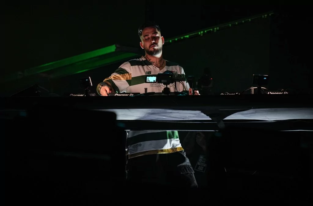 Bursasporlulardan Mahmut Orhan'a yoğun ilgi!