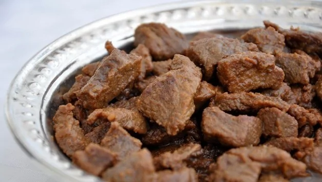 Kurban eti nasıl pişirilir? Kurban'da kavurma eti nasıl yapılır?