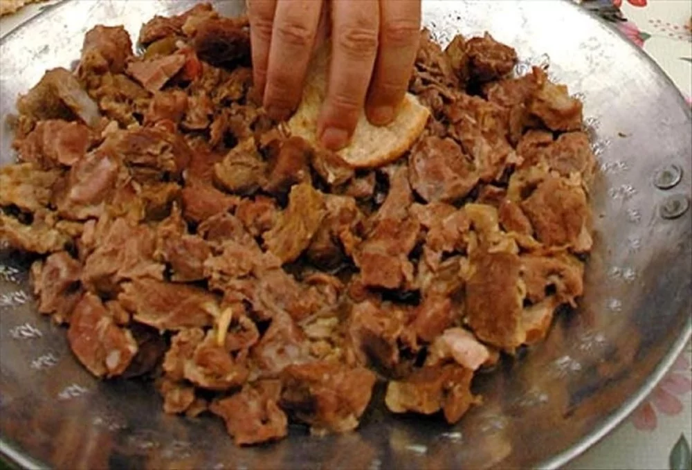 Kurban eti nasıl pişirilir? Kurban'da kavurma eti nasıl yapılır?