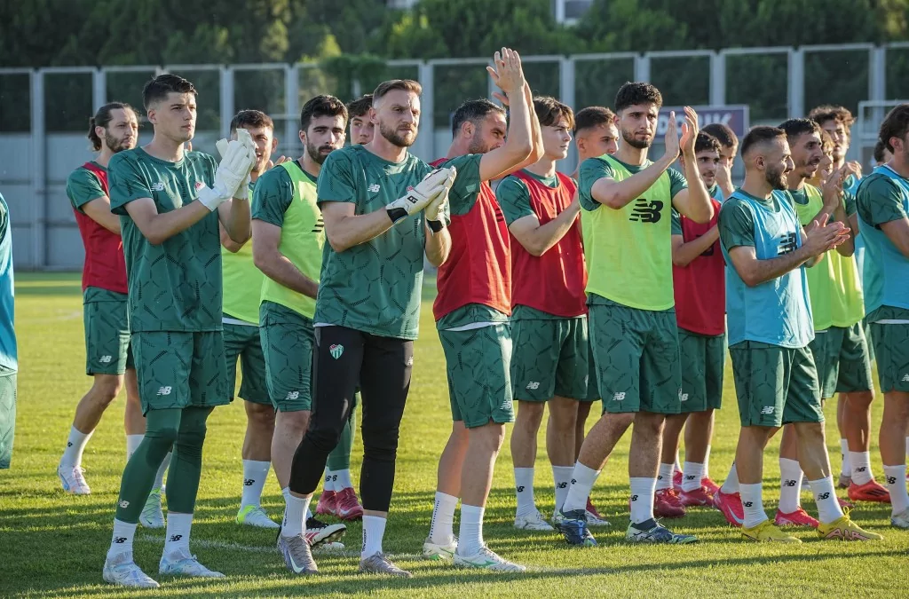 Bursaspor sezonu taraftarıyla birlikte açtı!