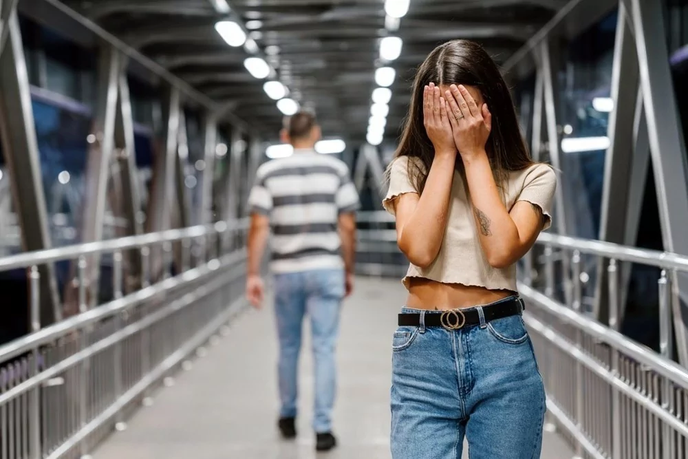 Bunları yapıyorsanız evliliğiniz bitebilir!