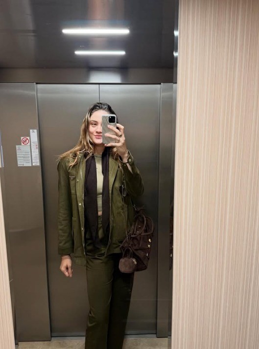 Zehra Güneş'in asansör pozları gündem oldu