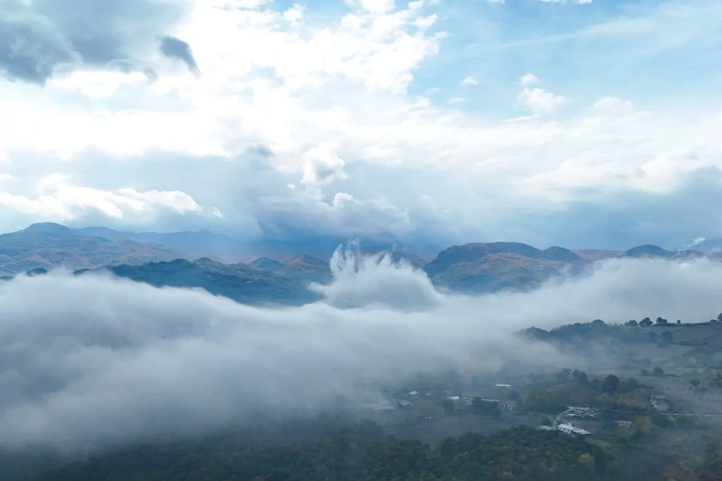 Bursa İnegöl'de sonbahar büyüledi