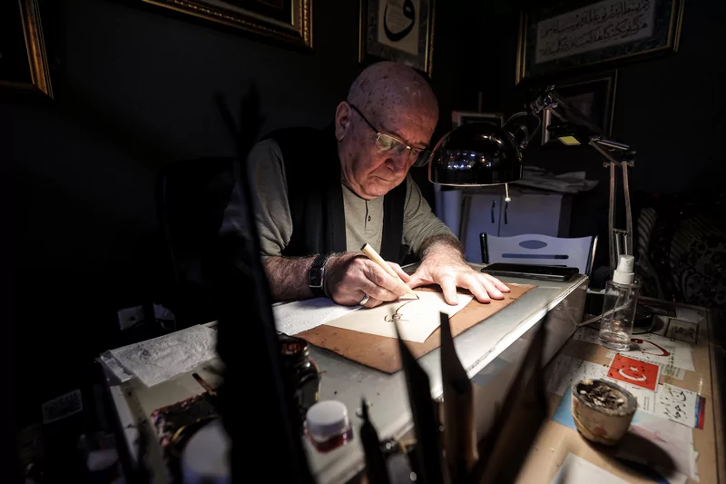 Bursa'nın kalbinde yeniden doğdu! 600 yıllık handa sanat hayat buldu