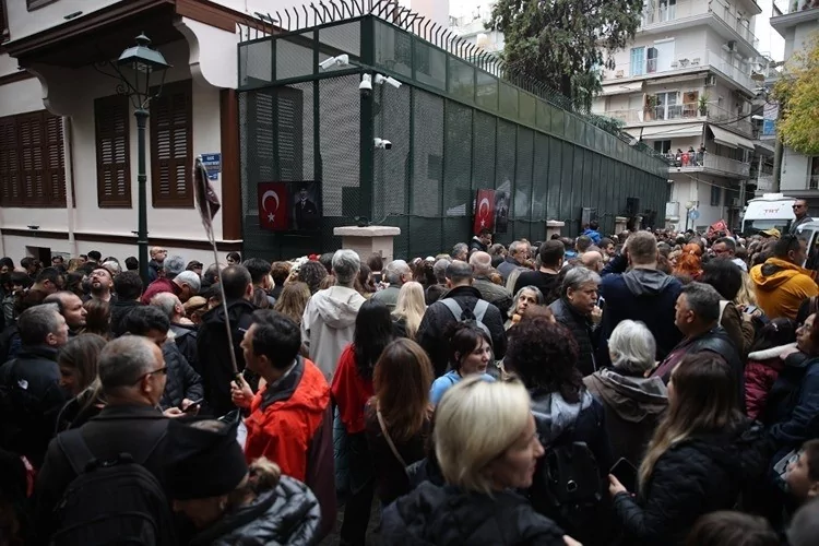 Ulu Önder Atatürk dünyada törenlerle anılıyor