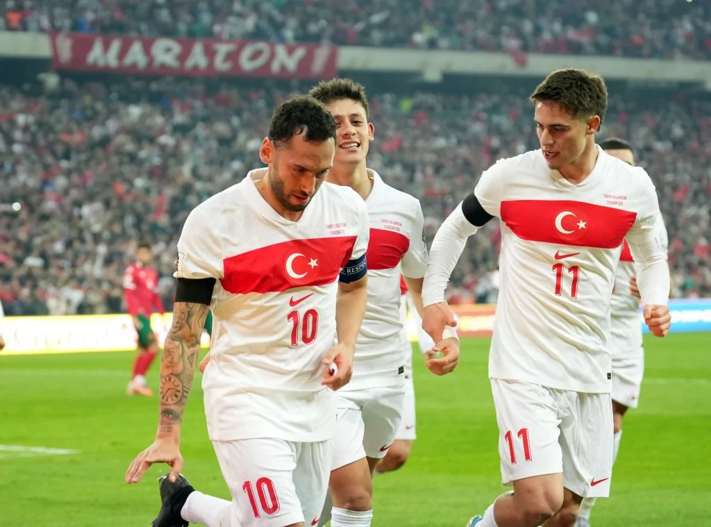 Bizim Çocuklar Bulgaristan'ı Bursa'da devirdi!