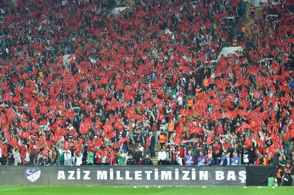 Bizim Çocuklar Bulgaristan'ı Bursa'da devirdi!