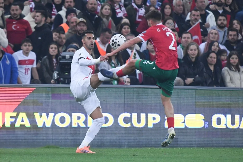 Bizim Çocuklar Bulgaristan'ı Bursa'da devirdi!