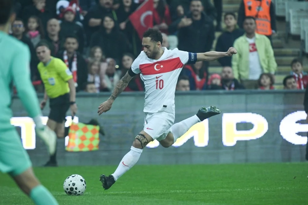 Bizim Çocuklar Bulgaristan'ı Bursa'da devirdi!