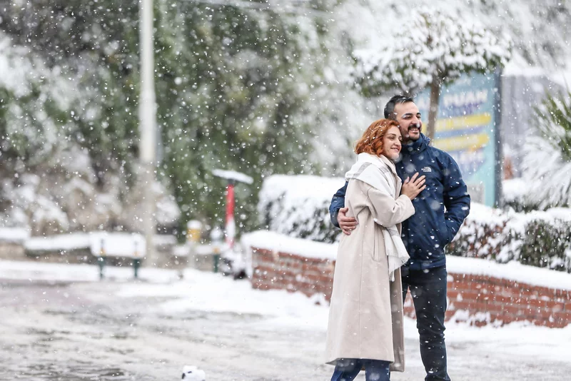 Bursa'da kar yağışı etkili oldu