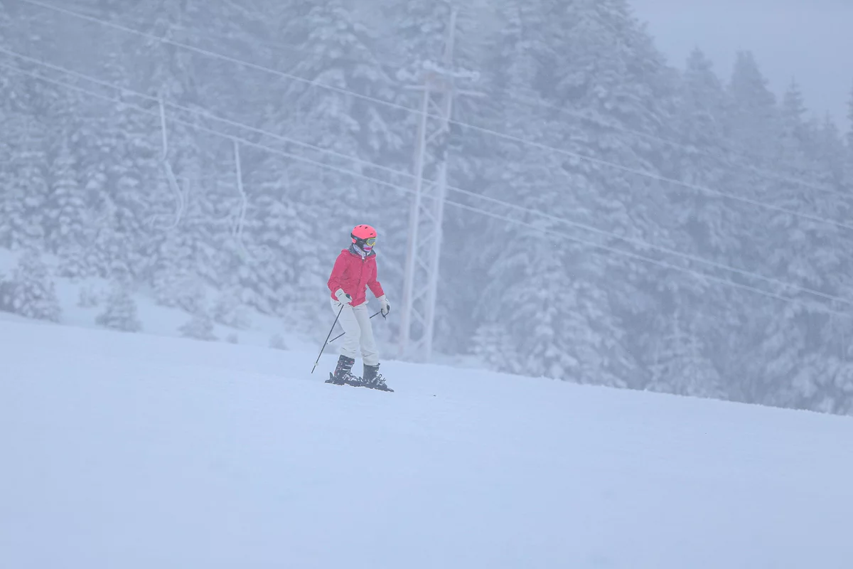 Uludağ'da kar kalınlığı 1,5 metreye yaklaştı