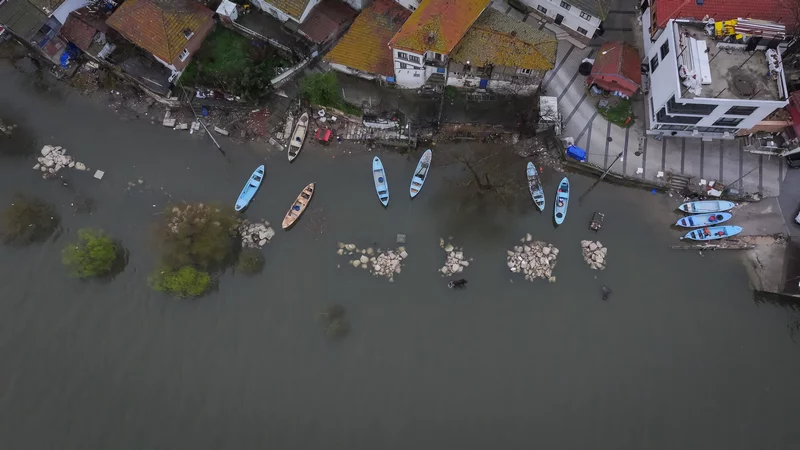 Bursa'da Uluabat Gölü'nün su seviyesi yükseldi