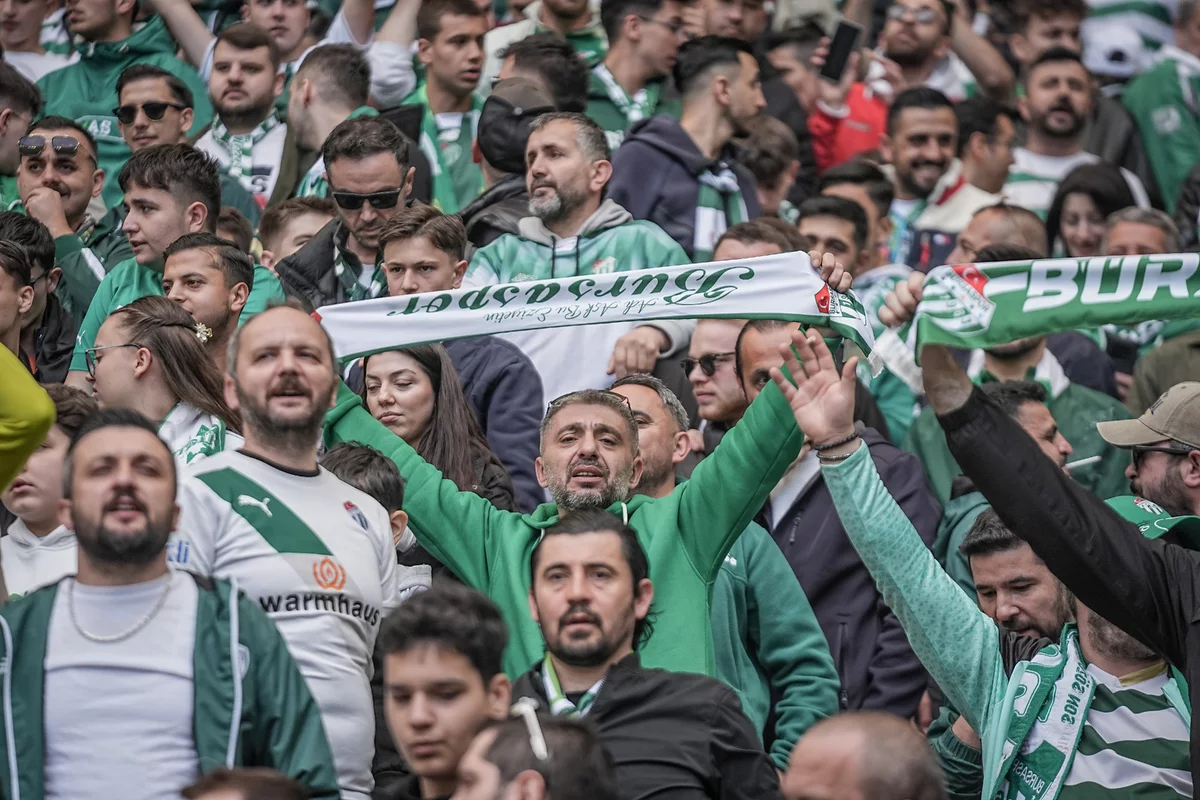 Şampiyon Bursaspor!