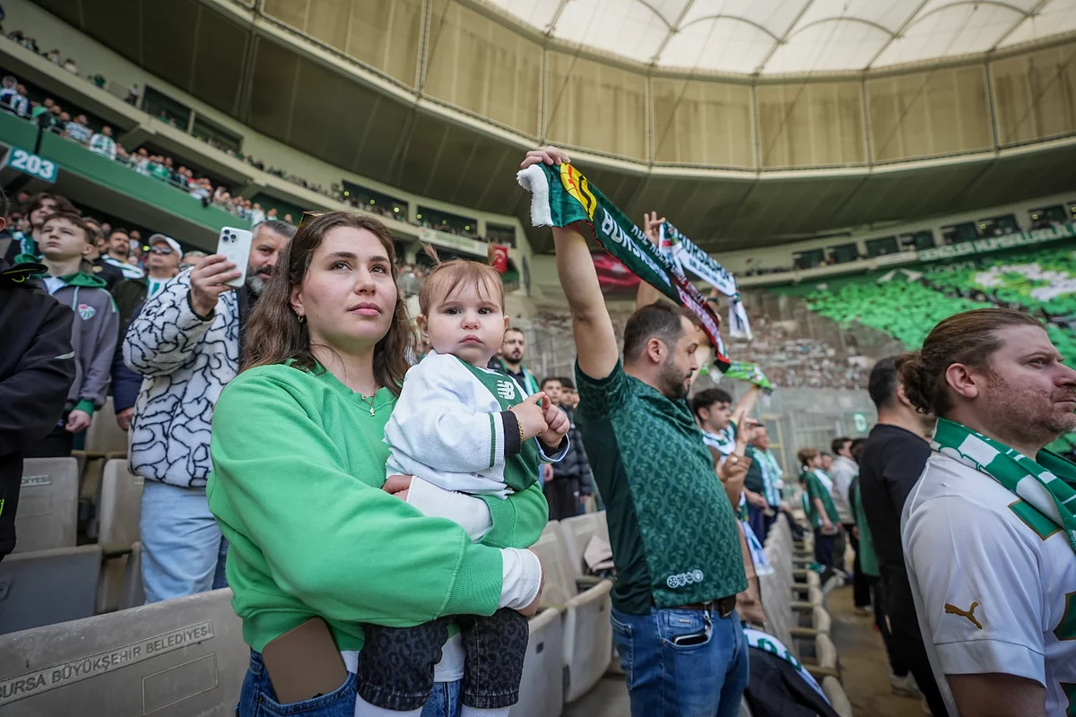 Şampiyon Bursaspor!