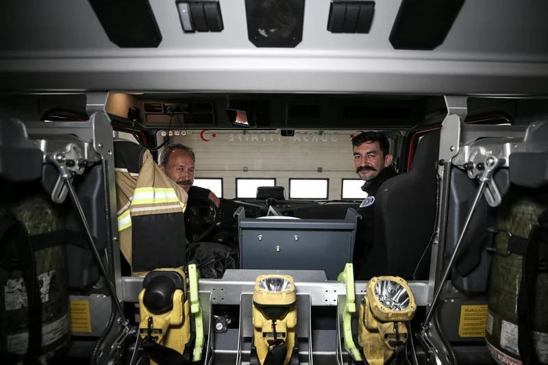 Bursa'da itfaiyecilik babadan oğula geçti