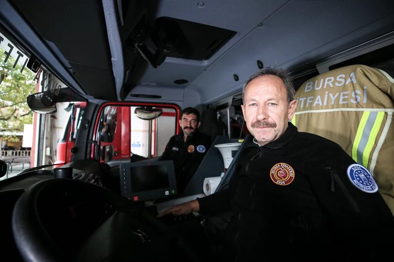 Bursa'da itfaiyecilik babadan oğula geçti