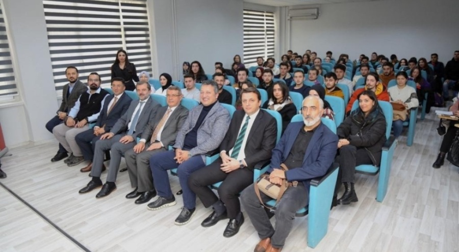 Bursa Kolektif Kariyer Merkezi bir ilke imza atacak!