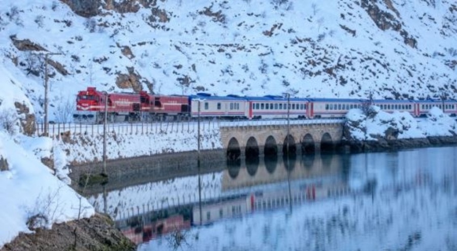 Turistik Doğu Ekspresi ilk seferine başladı