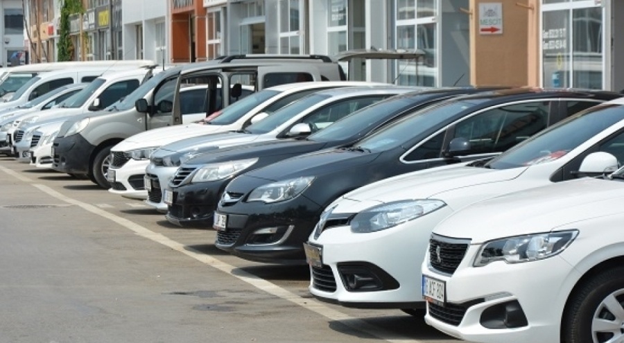 Yargıtay'dan emsal karar: Kilometresi düşürülmüş aracın sorumluluğu satıcıda