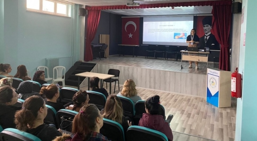 'Sağlıkla Kal' projesi eğitimleri start aldı