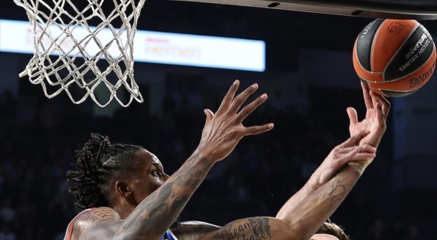 Anadolu Efes, Avrupa Ligi'nde Partizan deplasmanında
