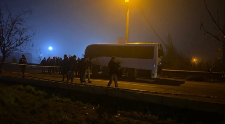 Diyarbakır'da polis servisine bombalı saldırı! 5  gözaltı
