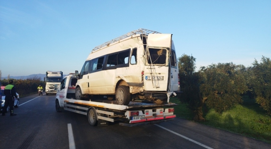 Bursa'daki işçi servisi kazası can aldı! 1 ölü, 9 yaralı