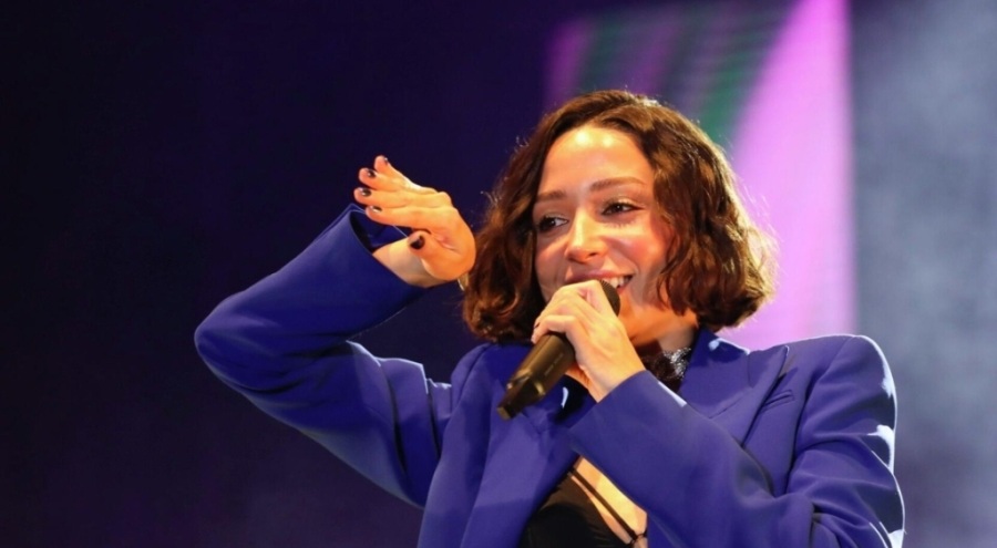 Zeynep Bastık'ın omurgası kırıldı! Konserlere ara verdi