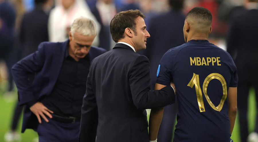 Macron'dan Fransız oyunculara destek