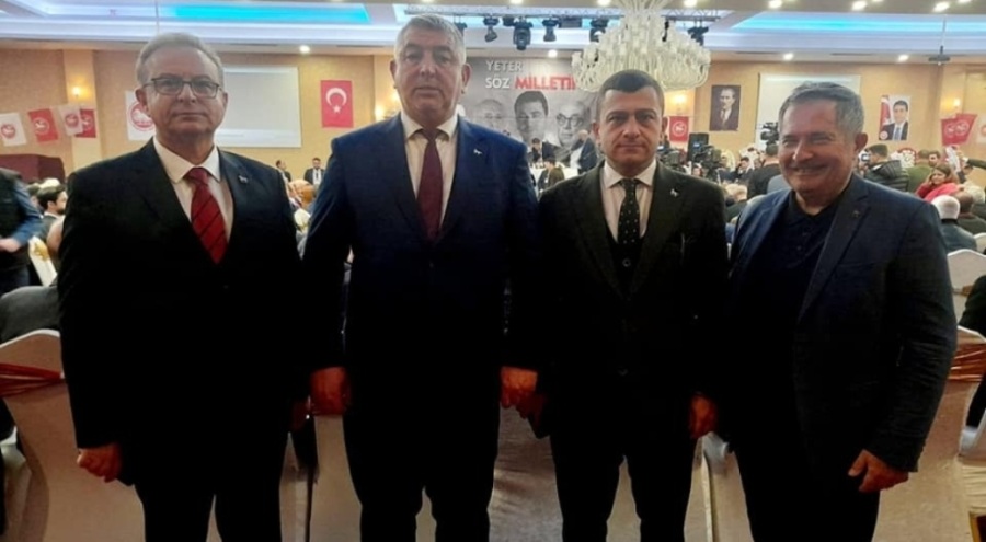 "Poşetin 25 kuruşta satılmasını değil, poşetin içine koyamadığımız temel gıda maddelerini tartışmalıyız"