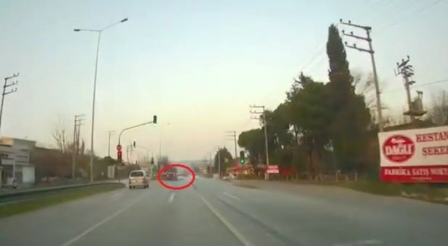 Bursa'daki trafik kazaları kamerada