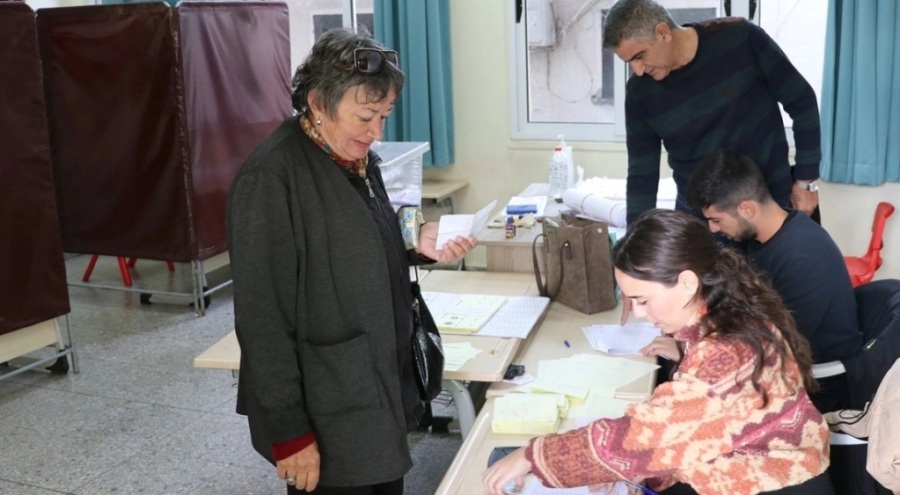 KKTC'de yerel seçimler için oy kullanma işlemi başladı