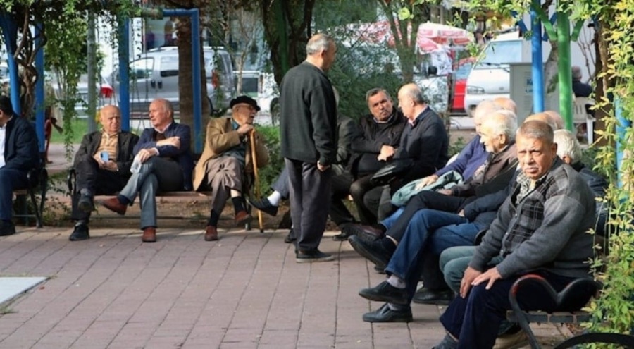 Emekliler asgari ücret oranında zam istiyor